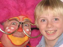 giggles the clown